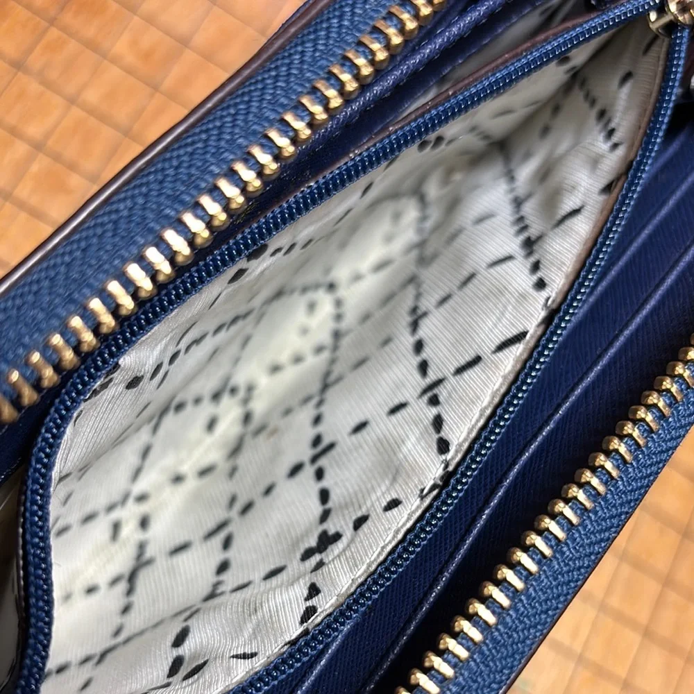 kate spade Safiano Leather Wallet Navy Dark Blue Zip Around 8”Lx4.25”Hx1”H - Picture 16 of 17